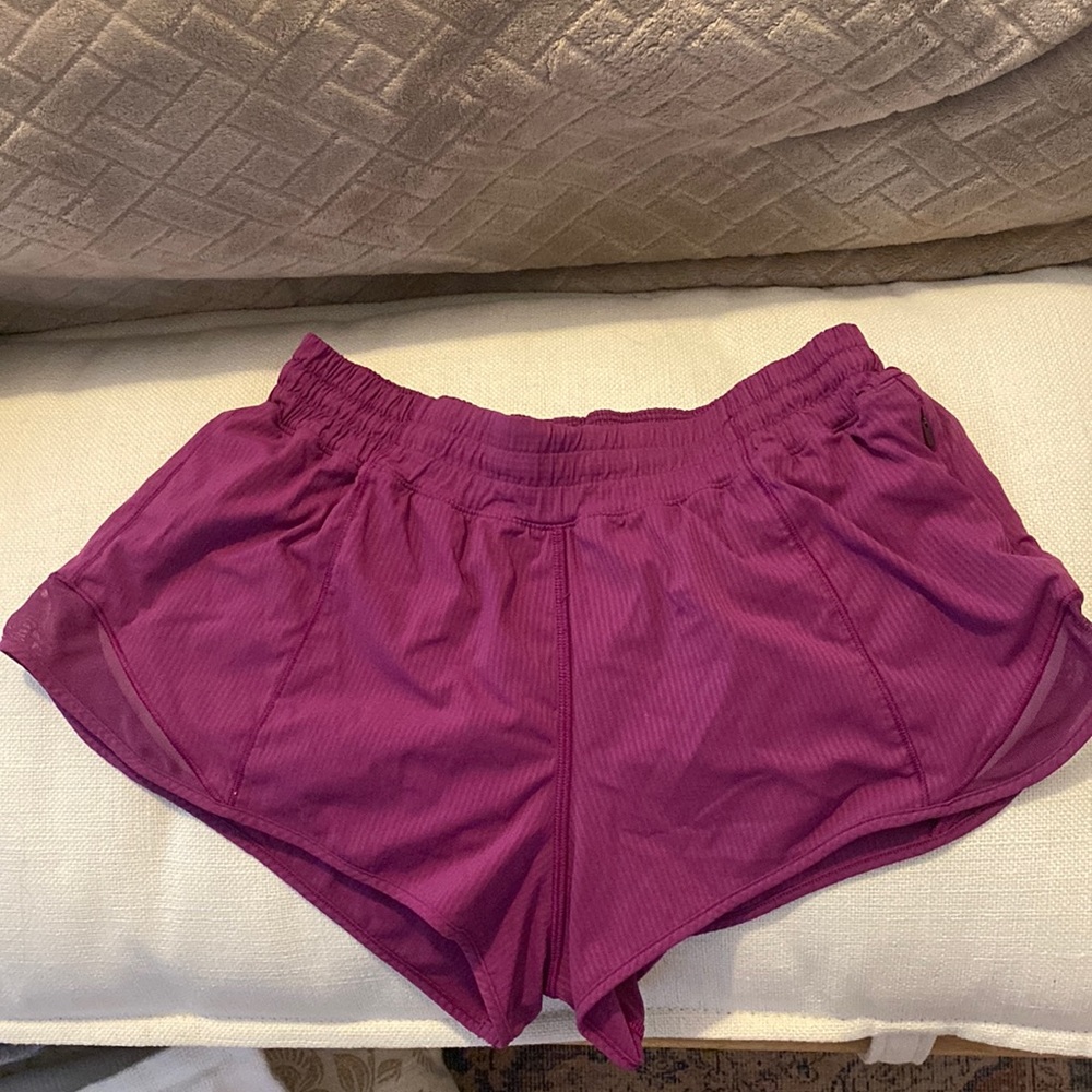 Lululemon shorts size 8